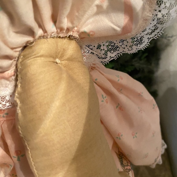 Ballerina Rabbit with Stand - Picture 9 of 11